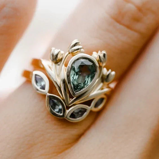 Vintage Green Exotic Crystal Ring-Mialla Jewelry