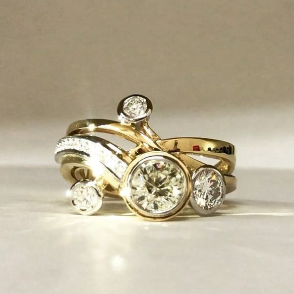 Vintage Exotic Bright Golden Ring-Mialla Jewelry