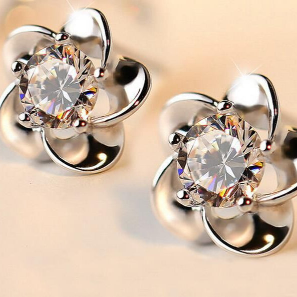 Vintage Bright Silver Flower Earrings-Mialla Jewelry