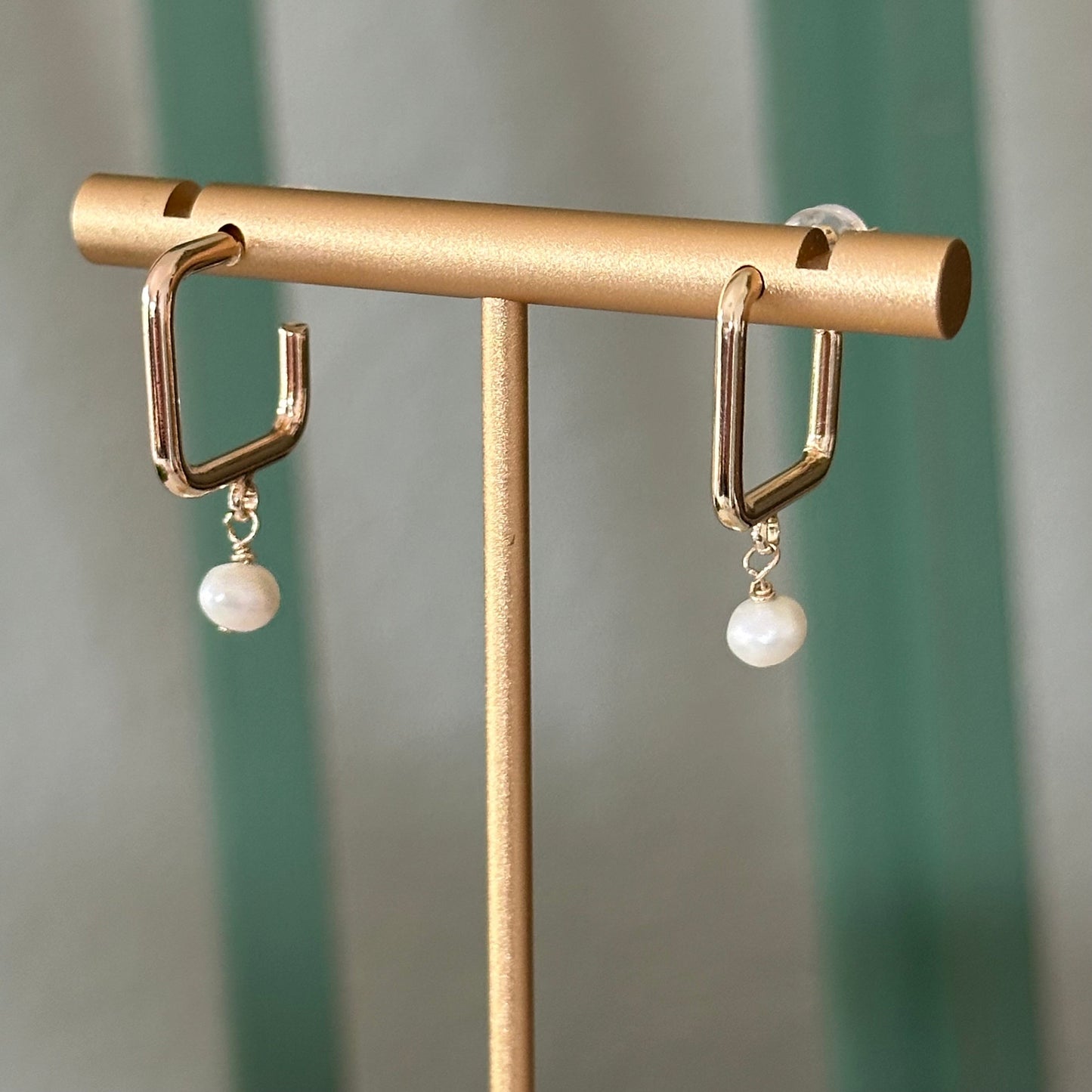 Dalila Square Hoop Pearl Earrings-Mialla Jewelry