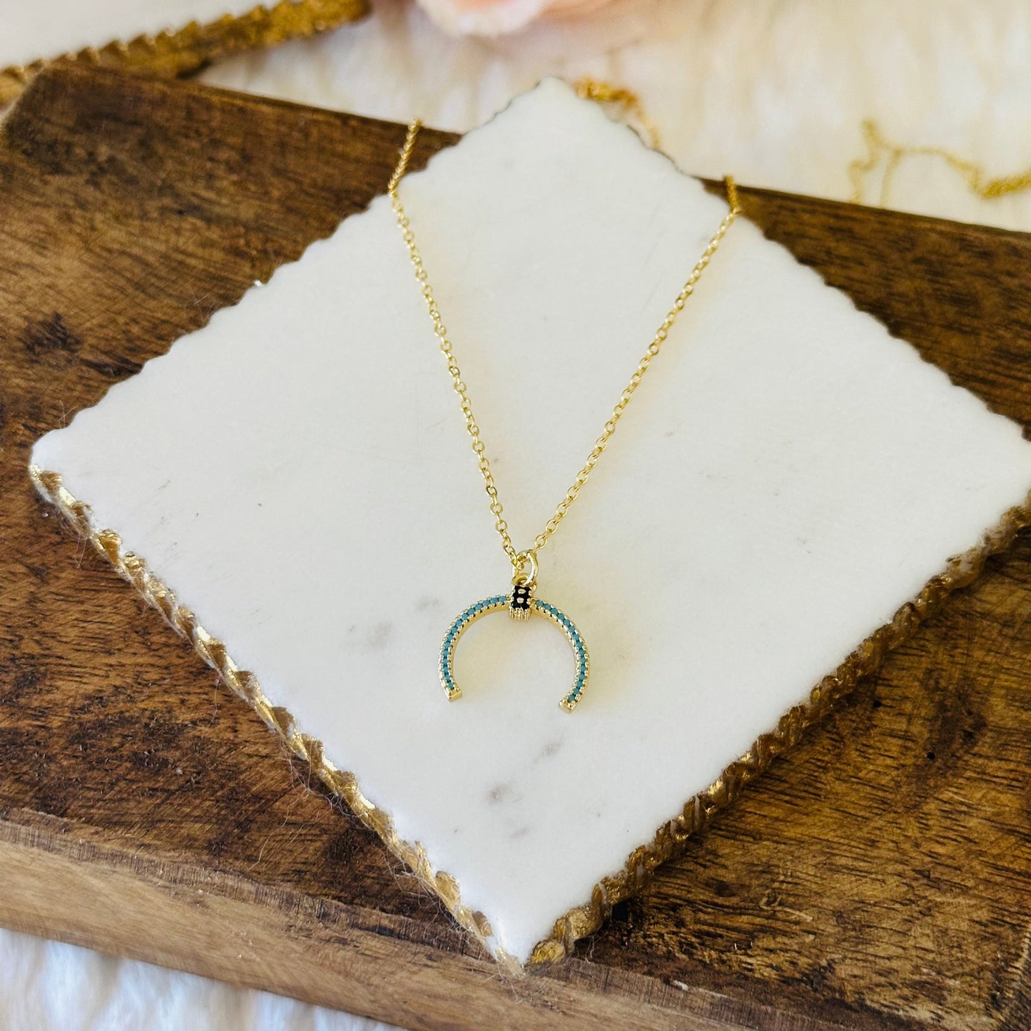Elda Turquoise Horn Necklace-Mialla Jewelry