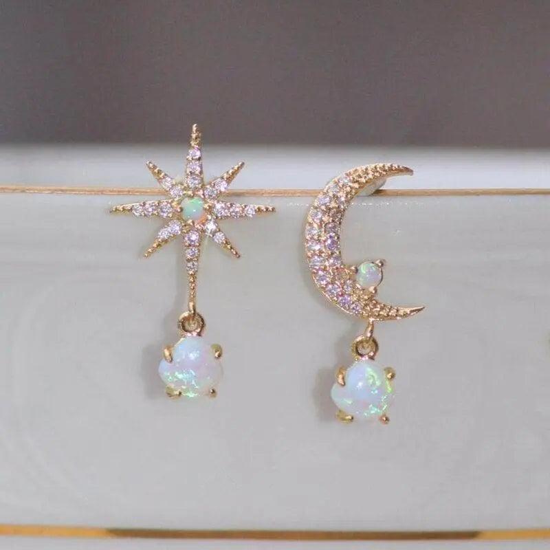 Moon and Star Earrings made of Gold and Opal-Mialla Jewelry