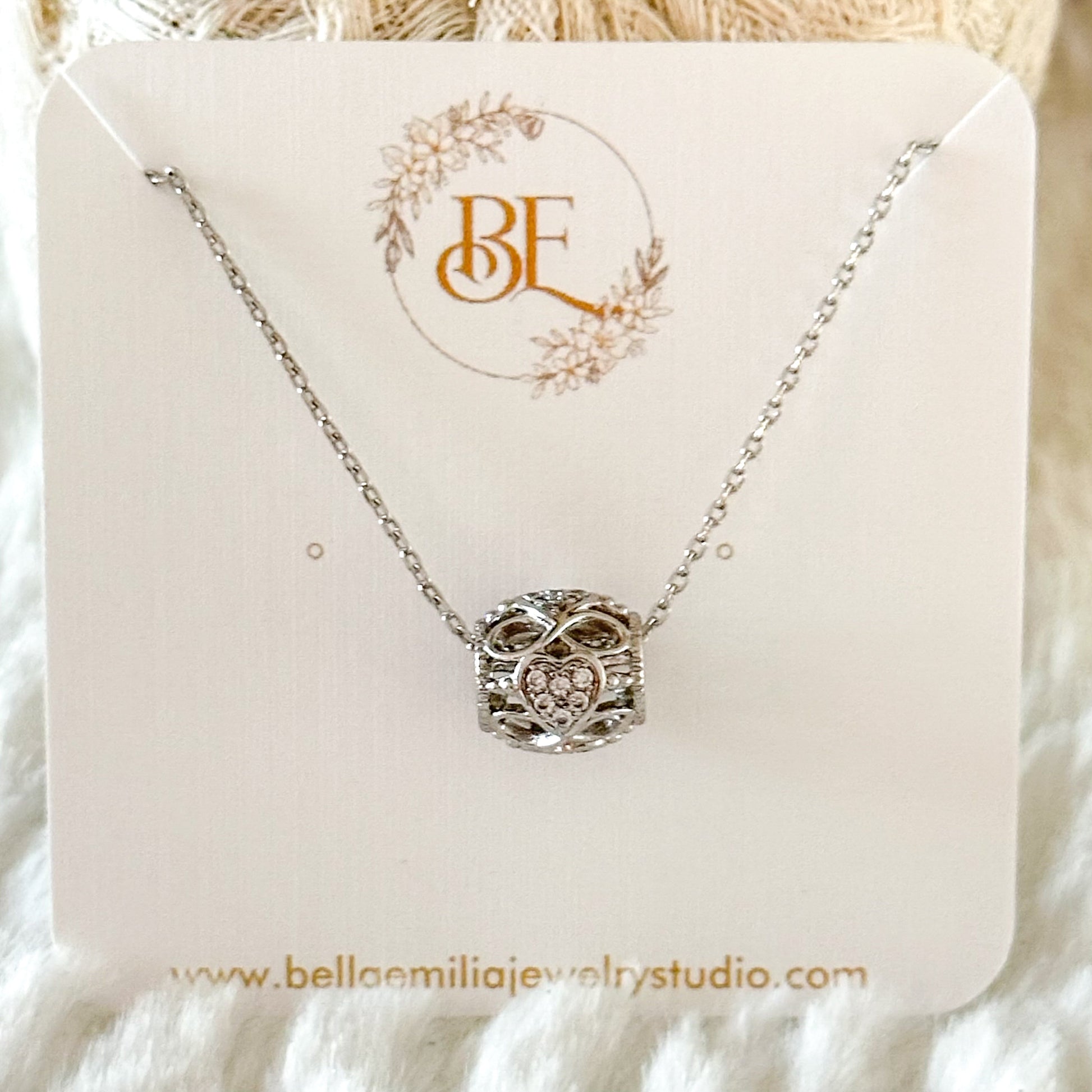Karissa Infinity Heart Necklace-Mialla Jewelry