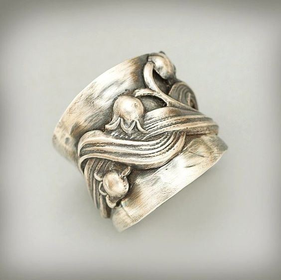 Vintage Silver Wave Ring-Mialla Jewelry