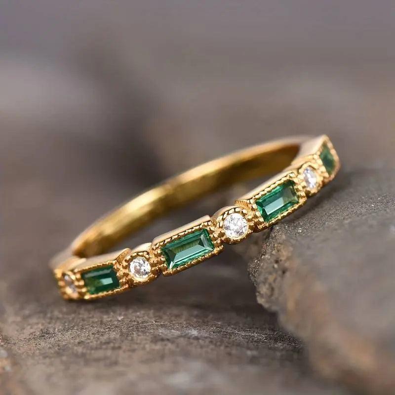 Vintage Green Zirconia Gold Ring-Mialla Jewelry