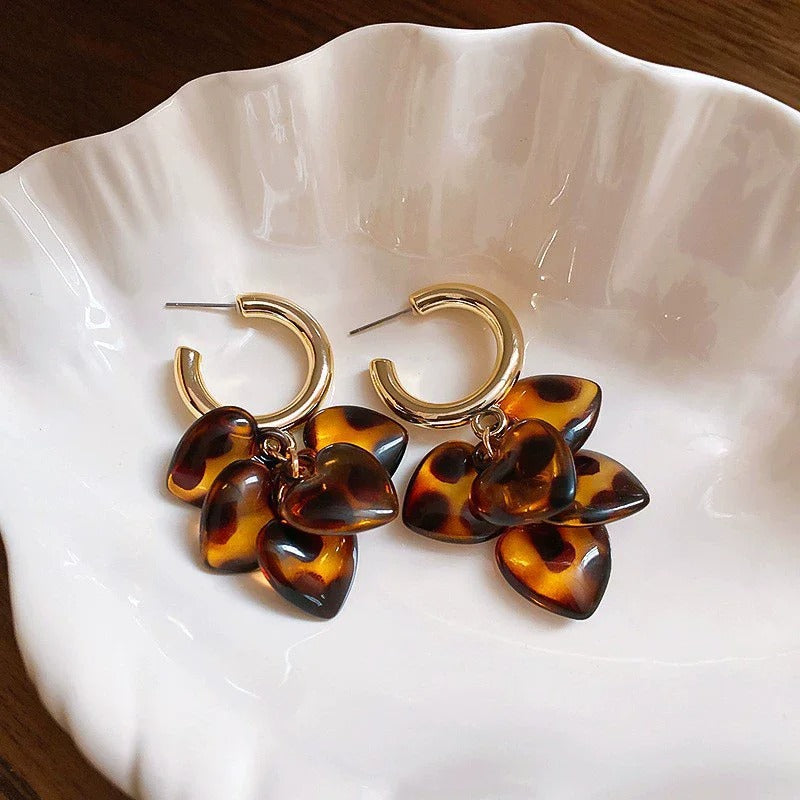 Vintage C-Shaped Flower Classic Gold Hoops-Mialla Jewelry