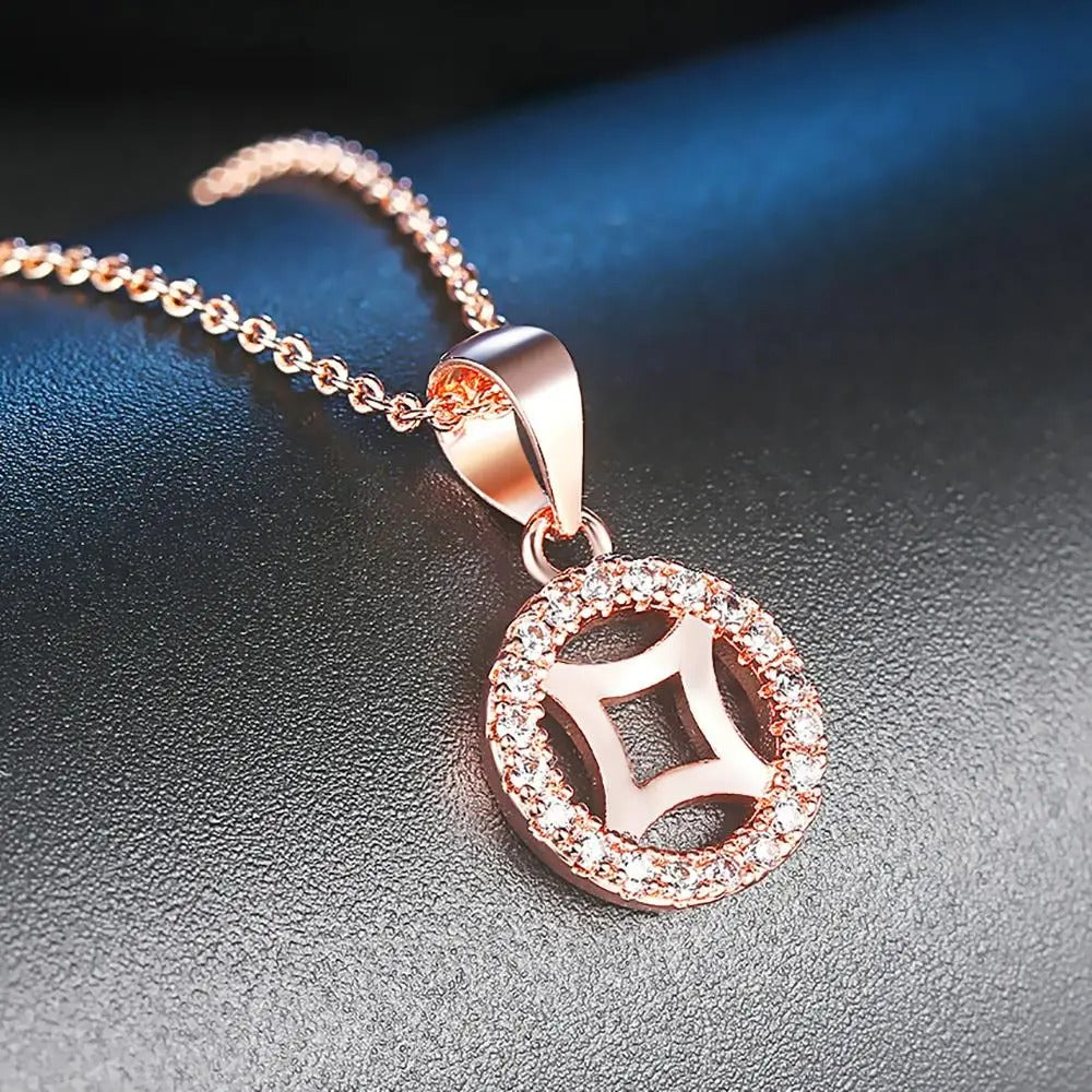 Classic Rose Gold Crystalline Circle Pendant Necklace-Mialla Jewelry
