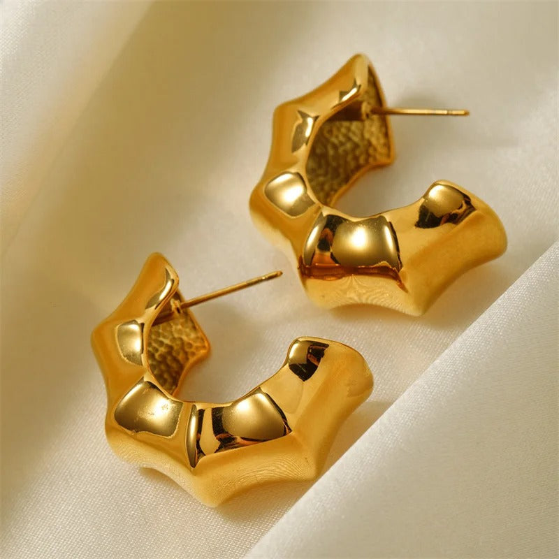 Vintage Chunky Gold Bamboo Shape Stud Earrings-Mialla Jewelry