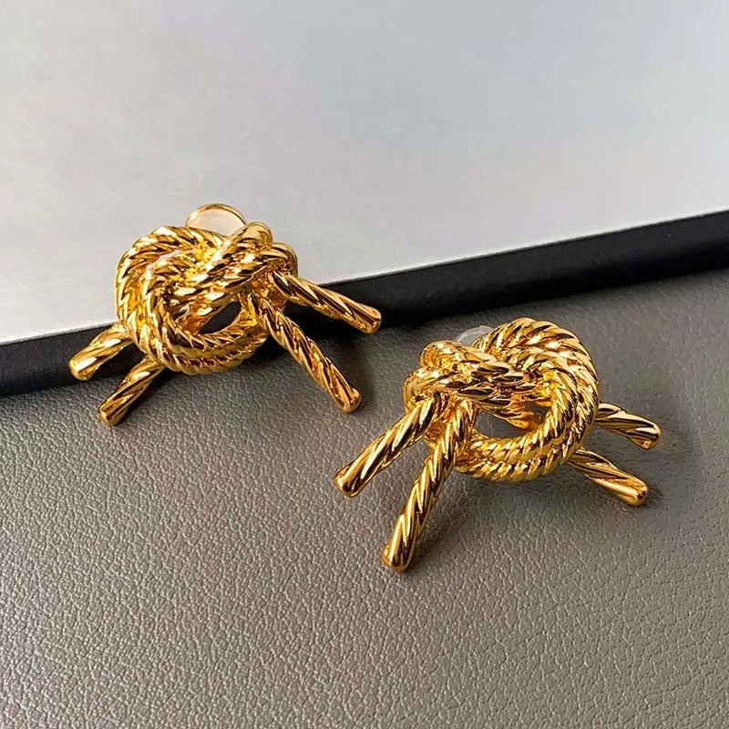 Vintage Gold Knotted Rope Design Earrings-Mialla Jewelry