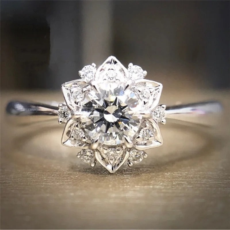 Vintage Silver Floral Cluster Ring-Mialla Jewelry