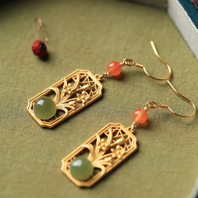 Vintage Gold Fresh Green Gem & Floral Design Earrings-Mialla Jewelry