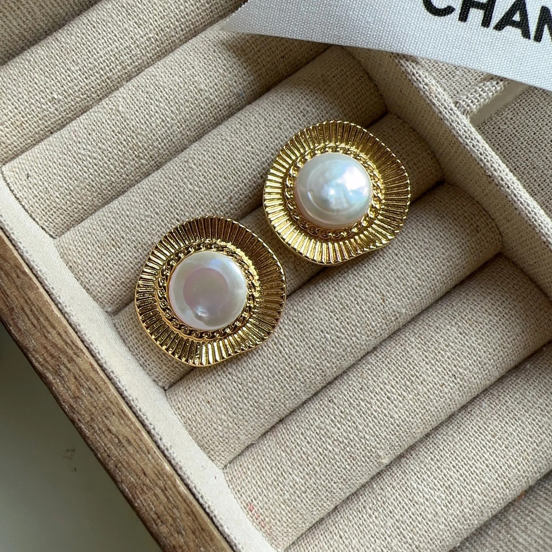 Classic Round Gold Rim Pearl Earrings-Mialla Jewelry