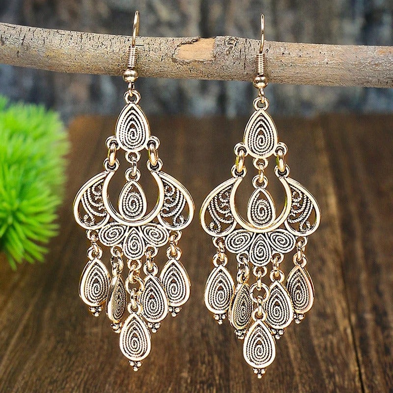 Vintage Gold Mandala Dangle Earrings-Mialla Jewelry