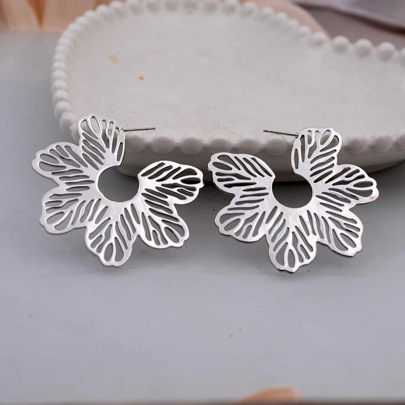 Silver Hollow Leaves Flower Earrings-Mialla Jewelry