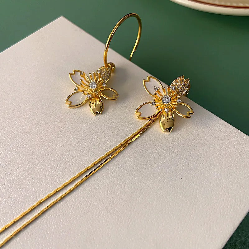Vintage Gold Asymmetric Flower Tassel Earrings-Mialla Jewelry