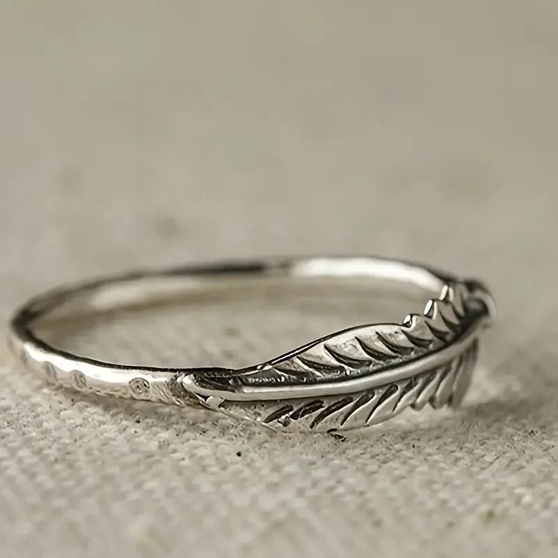 Vintage Silver Feather Ring-Mialla Jewelry