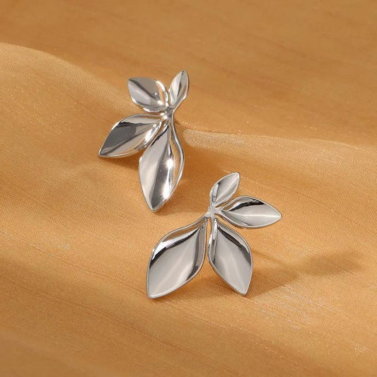 Vintage Silver Floral-Inspired Leaf Earrings-Mialla Jewelry