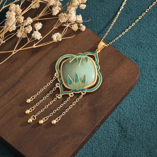 Vintage Gold Bamboo Leaf Green Square Pendant Necklace-Mialla Jewelry
