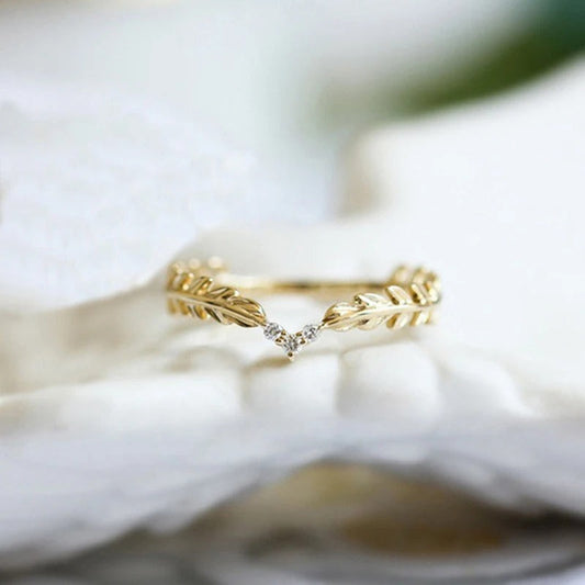 Vintage Gold V-Shaped Leaf Design & Crystal Ring-Mialla Jewelry