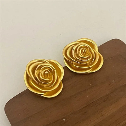 Antique Gold Rose Blossom Shape Earrings-Mialla Jewelry