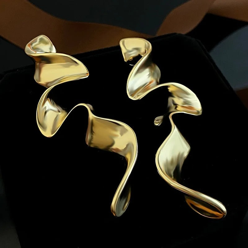 Gold Curved Abstract Wavy Earrings-Mialla Jewelry