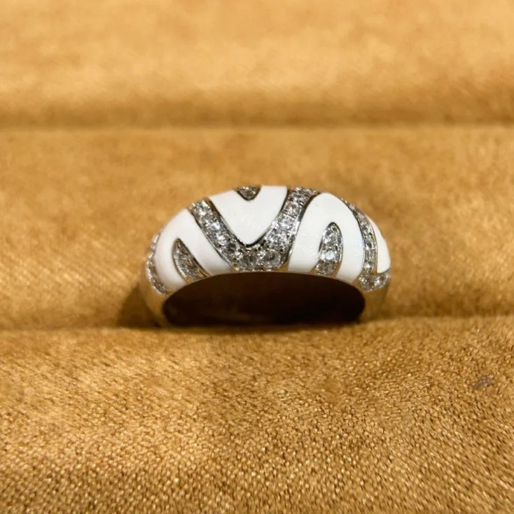 Vintage White & Silver Zigzag Adjustable Ring-Mialla Jewelry