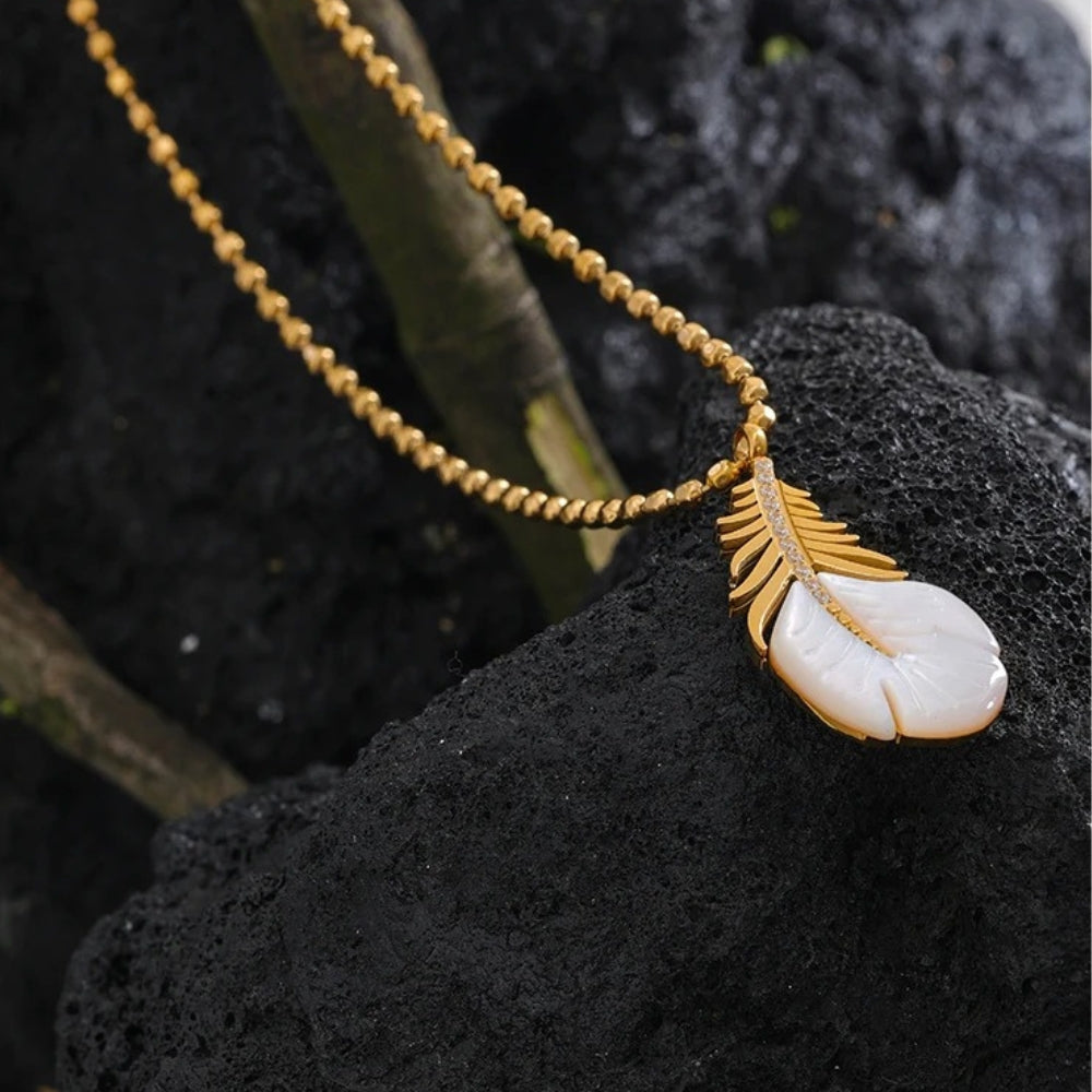 Vintage Gold Leafy Shell Drop Necklace-Mialla Jewelry