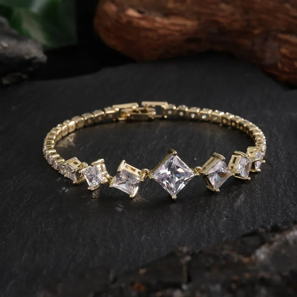 Vintage Gold Geometric Sparkle Bracelet-Mialla Jewelry