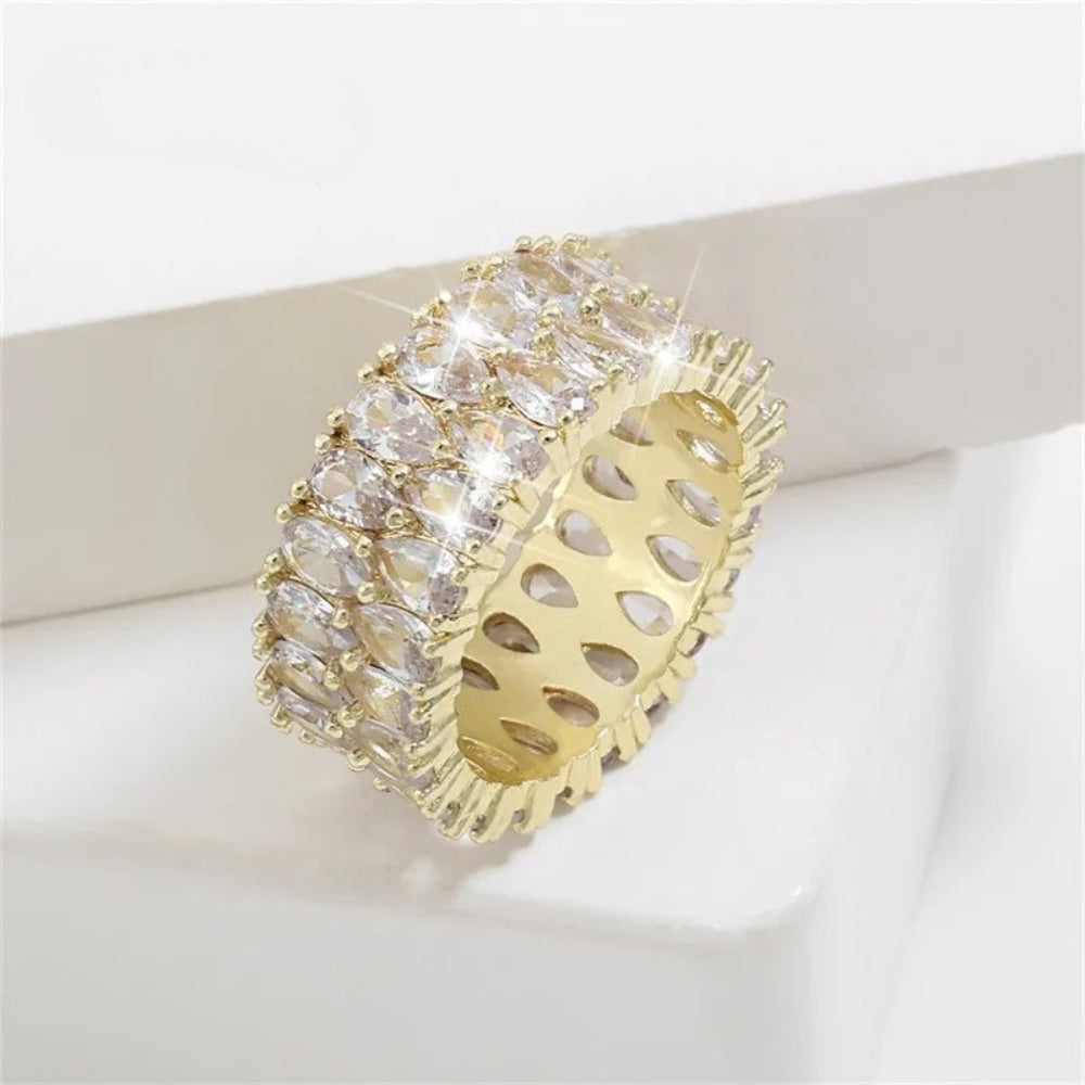 Vintage Gold Wide Crystal Ring-Mialla Jewelry