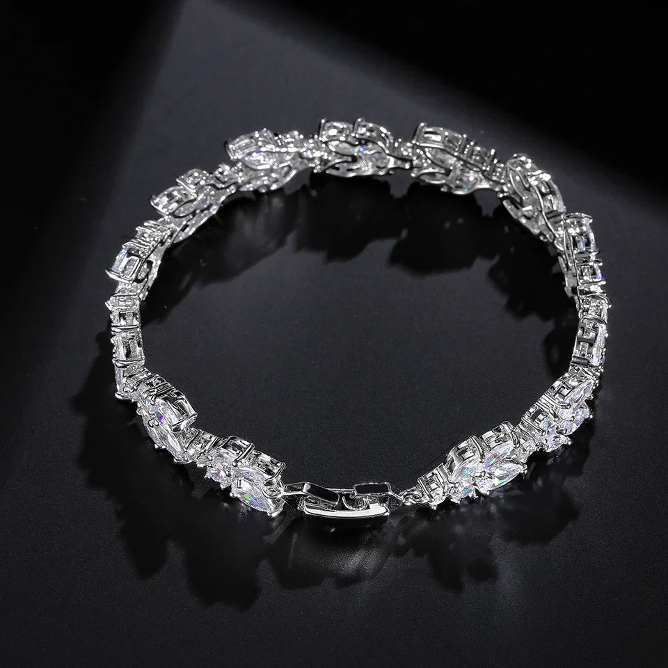 Vintage Sparkling Silver Chain Bracelet-Mialla Jewelry