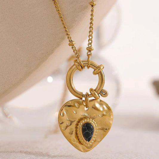Vintage Black Stone Heart Necklace-Mialla Jewelry