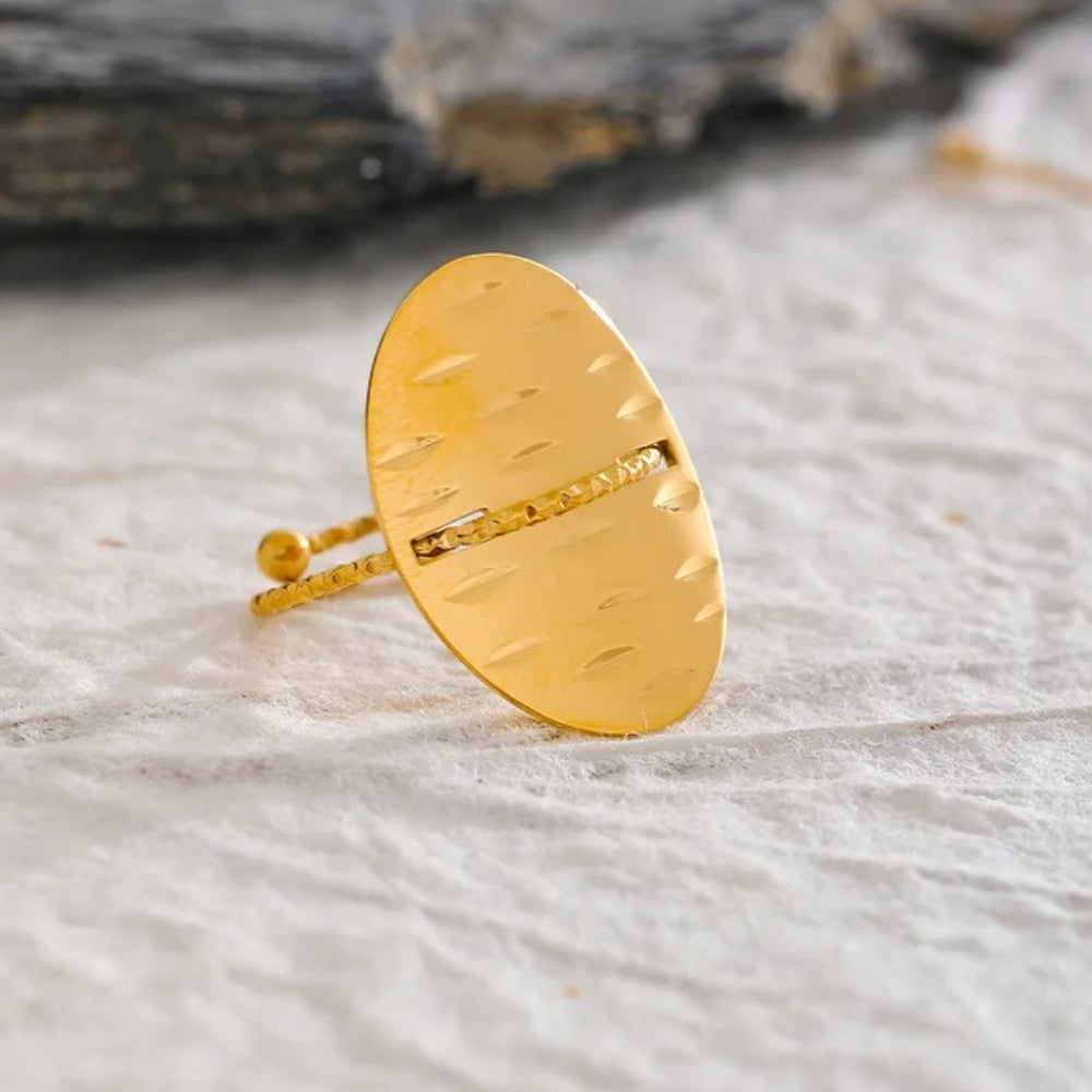 Vintage Oval Shield Gold Adjustable Ring-Mialla Jewelry